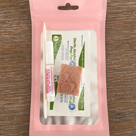 Ghost Press-On Nails - Picture 3 of 5